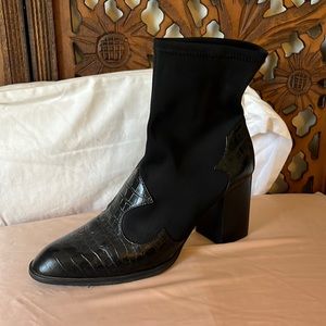 Intentionally blank western sock shoe boots